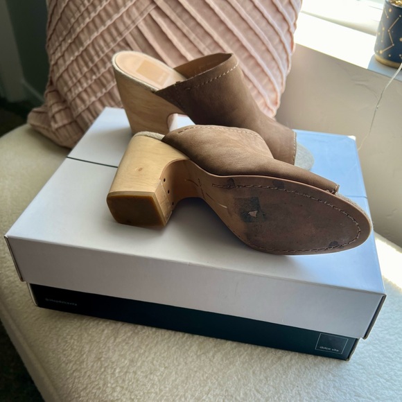 Dolce Vita Tegan Mule - Picture 3 of 5